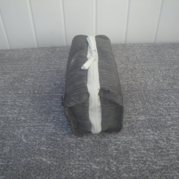 Porte Play Small Electronic and Beauty Organizer Gray Mint NEW with Tags - Picture 8 of 9